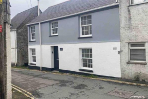 Beautiful Cottage in Central St Columb Major